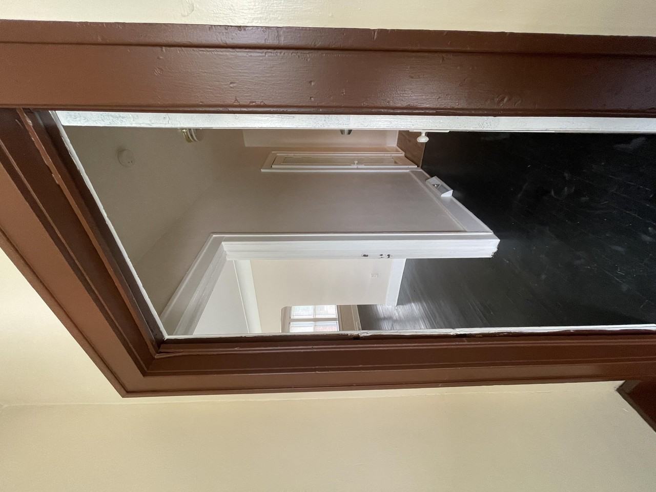 4708 Lakewood St - Photo 2 of 19