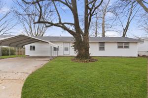 featured image of 2902 W Scott St