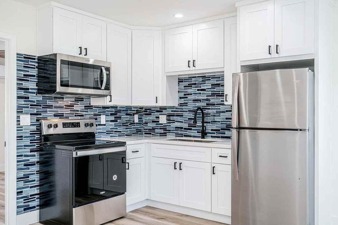 3968 Alabama Street - Photo 7 of 12