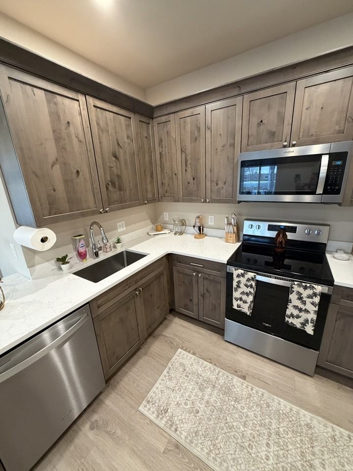 4 Laurel Hill Drive - Photo 5 of 15