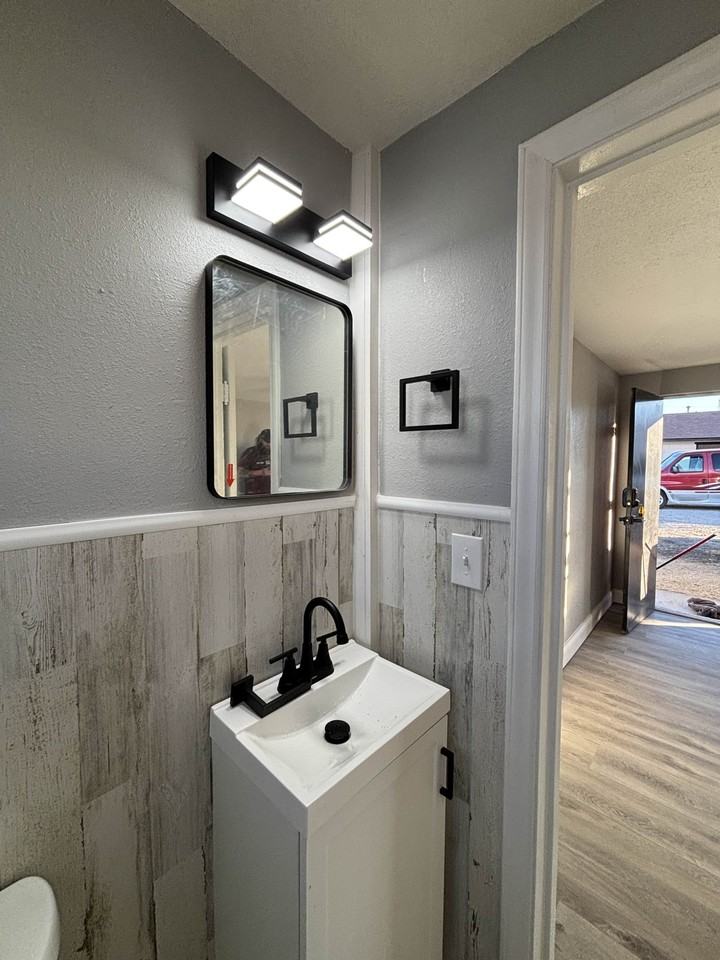 501 main street - Photo 3 of 50