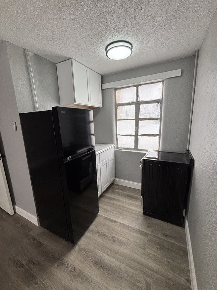 501 main street - Photo 4 of 50