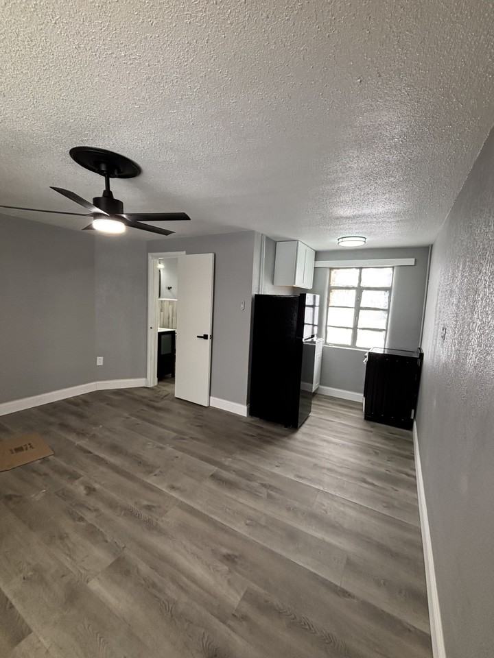 501 main street - Photo 6 of 50