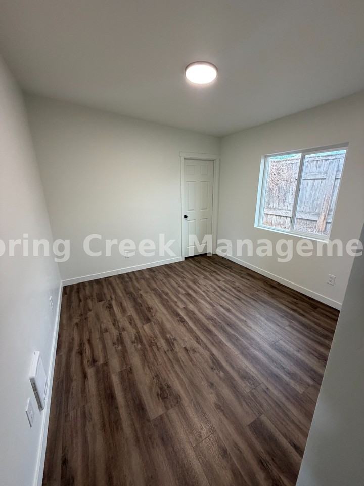 265 South Skyline Drive - Photo 5 of 7