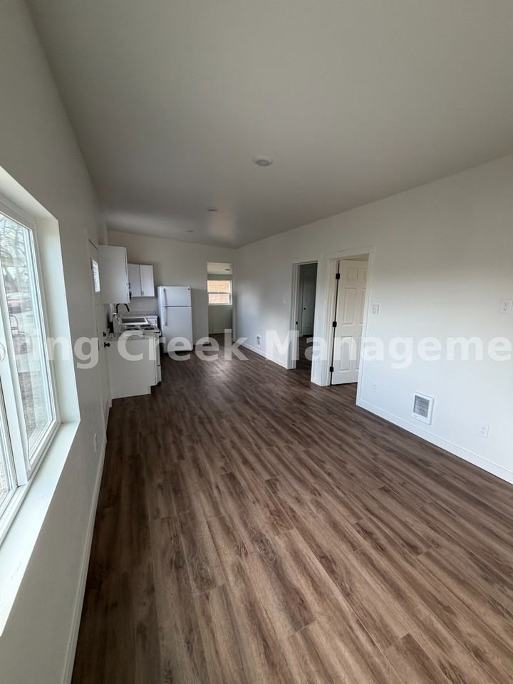 265 South Skyline Drive - Photo 6 of 7