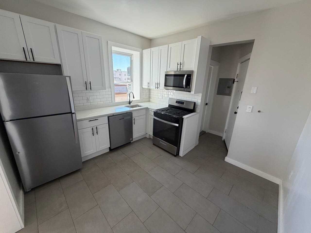 5517 Grant Pl #9 - Photo 2 of 7