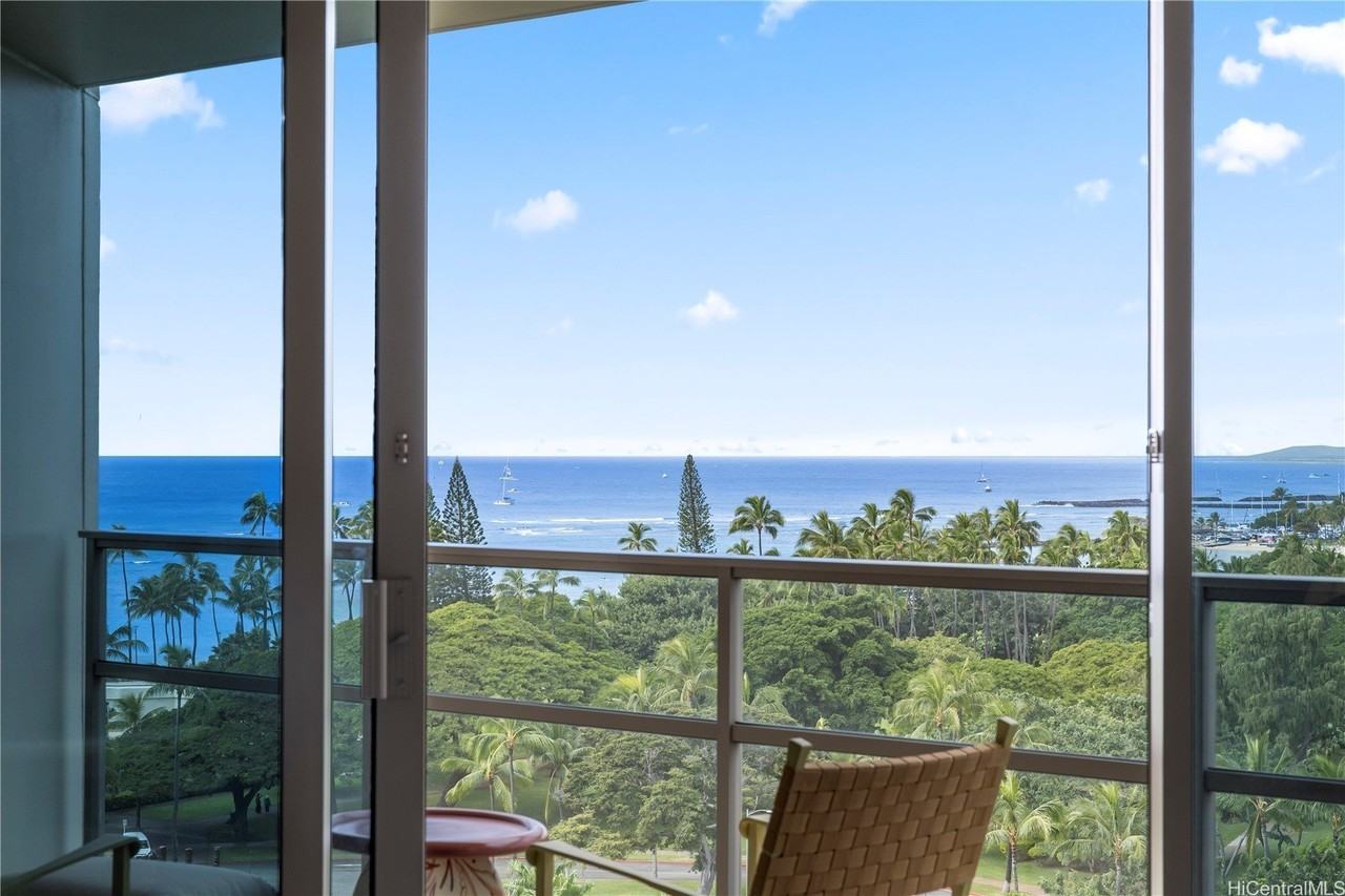 223 Saratoga Rd Unit 1107 #1107 - Photo 5 of 25