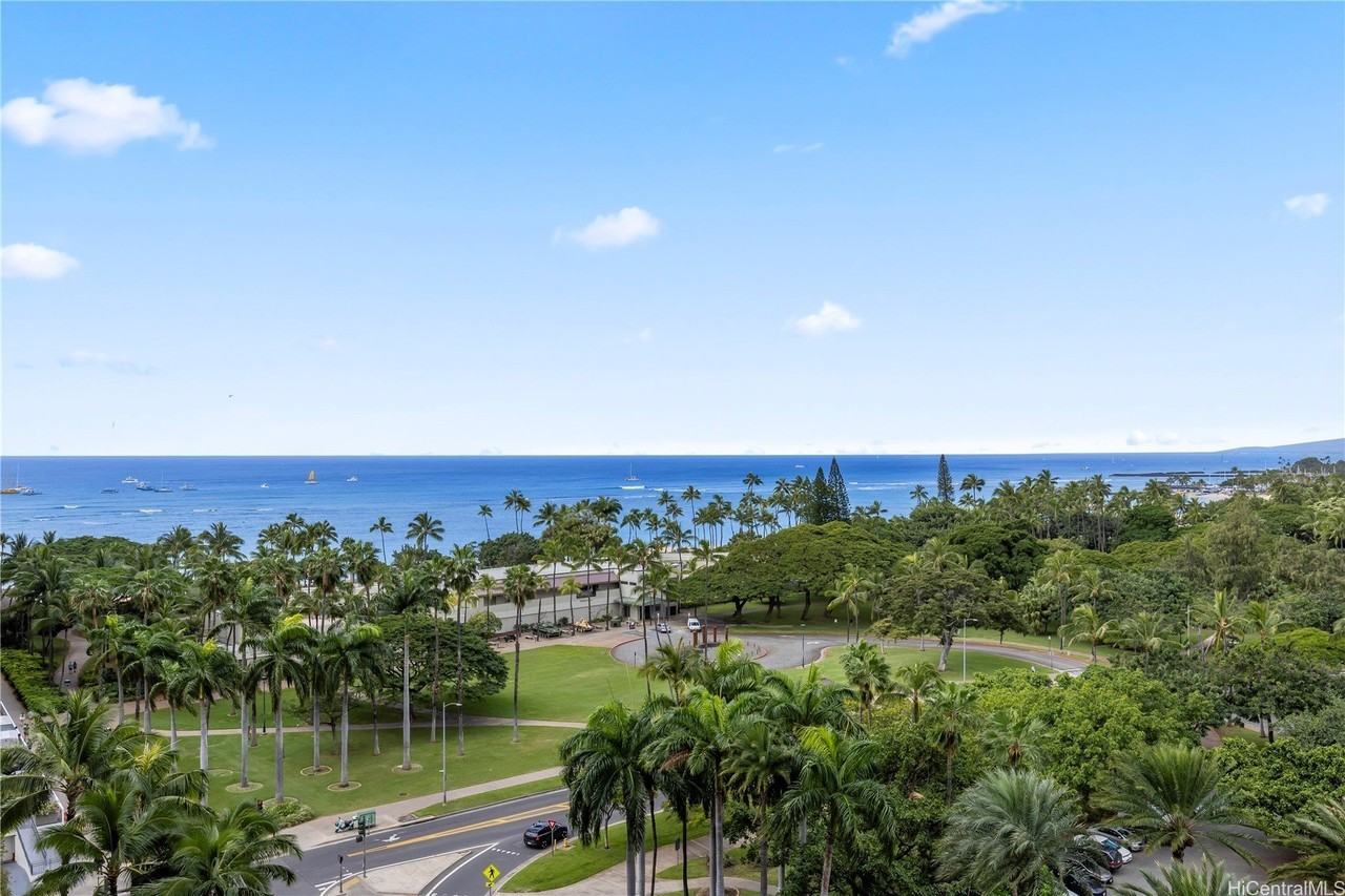 223 Saratoga Rd Unit 1107 #1107 - Photo 6 of 25