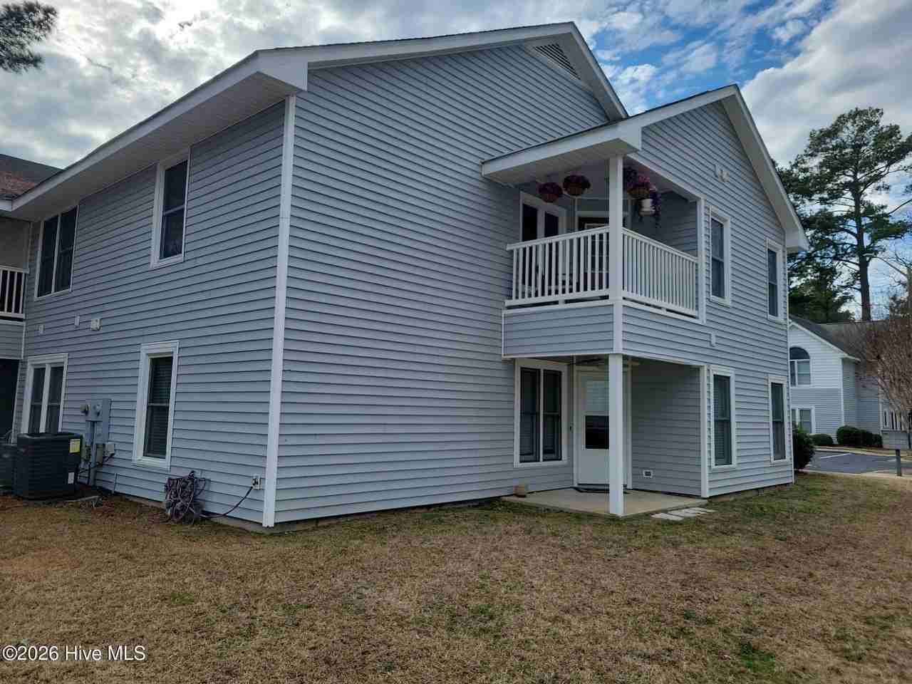 122 W Victoria Ct Apt A #A - Photo 3 of 20