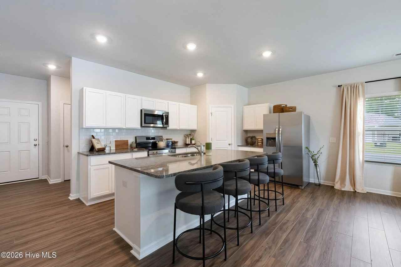 2208 Lakefront Drive SE unit: Elevate - Photo 2 of 30