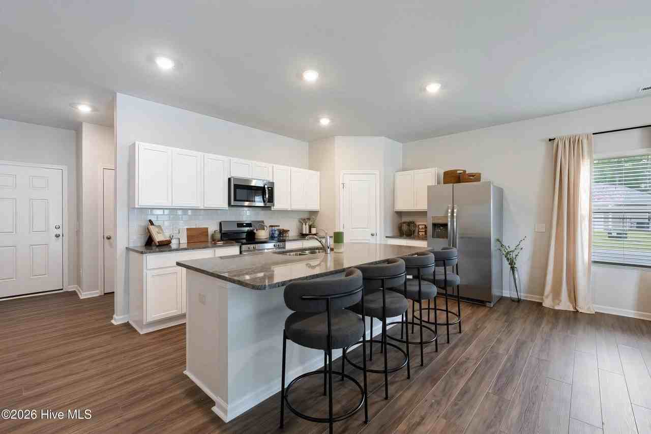 2208 Lakefront Drive SE unit: The Venture - Photo 2 of 30