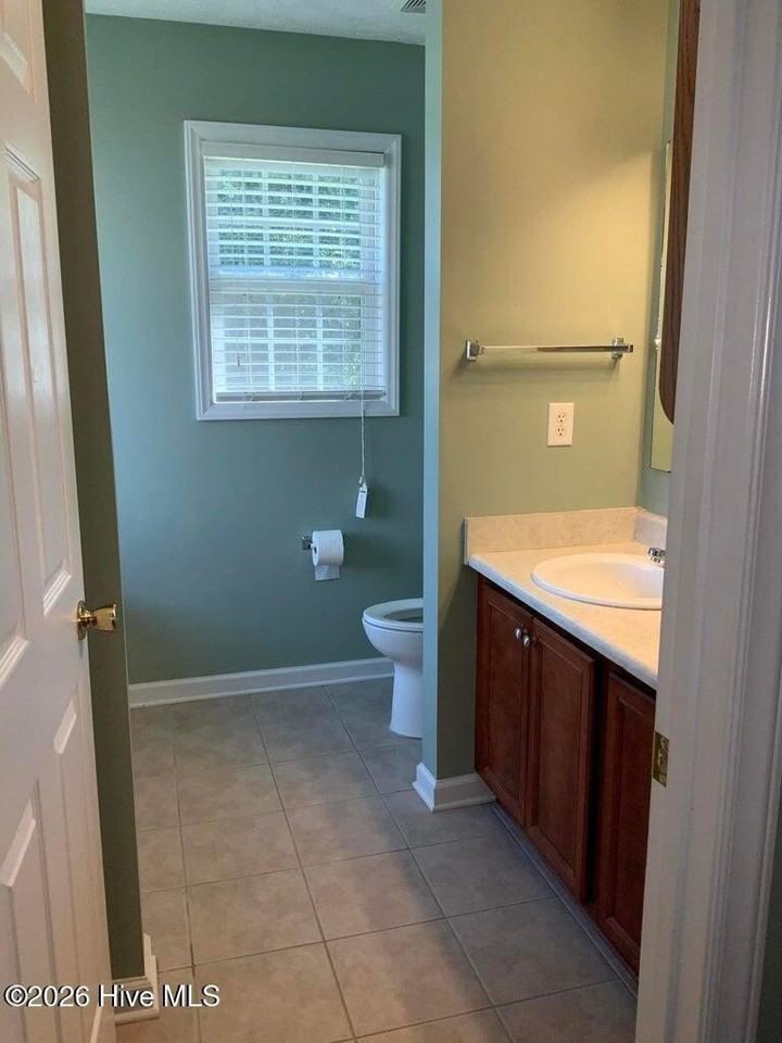 763 Americana Dr - Photo 4 of 14