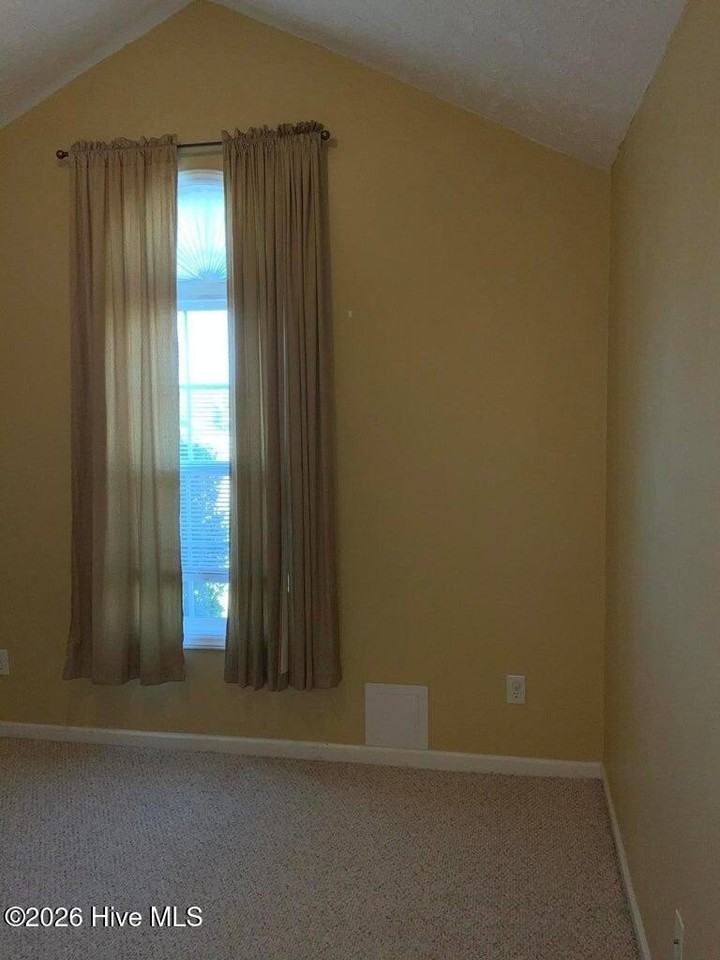 763 Americana Dr - Photo 6 of 14