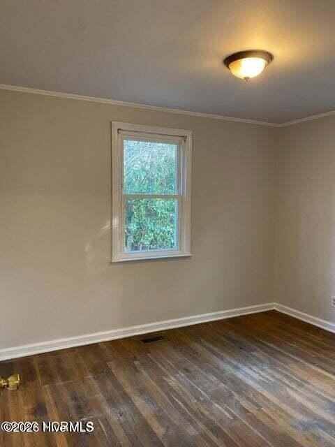 103 Banks St - Photo 6 of 7