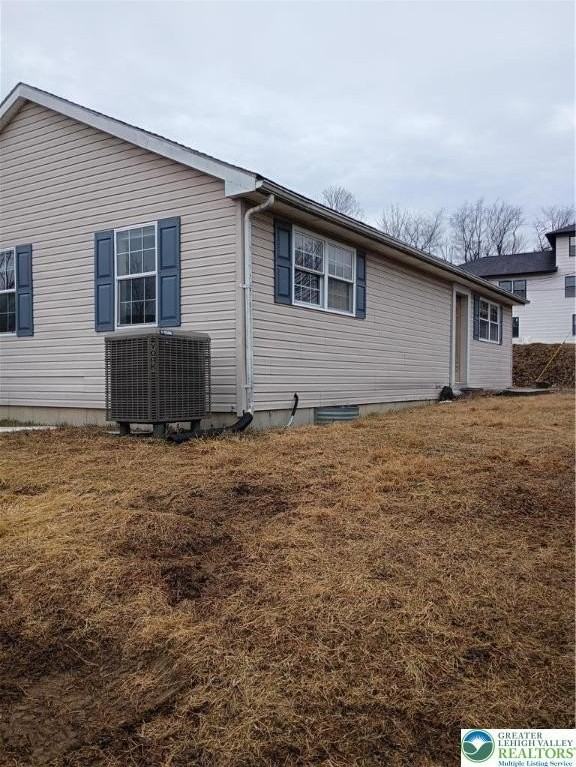 5868 Pine Top Rd - Photo 4 of 19