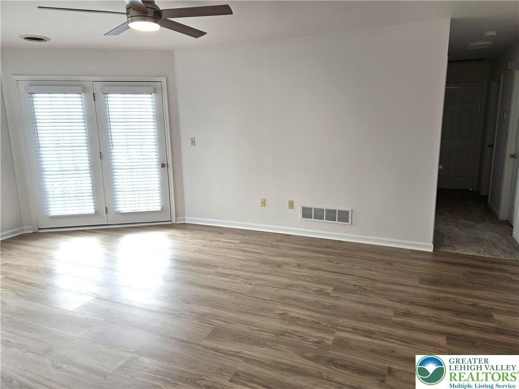 4747 Cheryl Dr - Photo 3 of 28