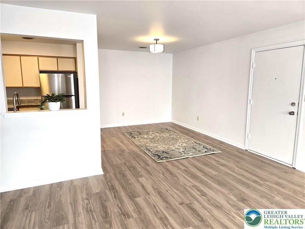 4747 Cheryl Dr - Photo 5 of 28