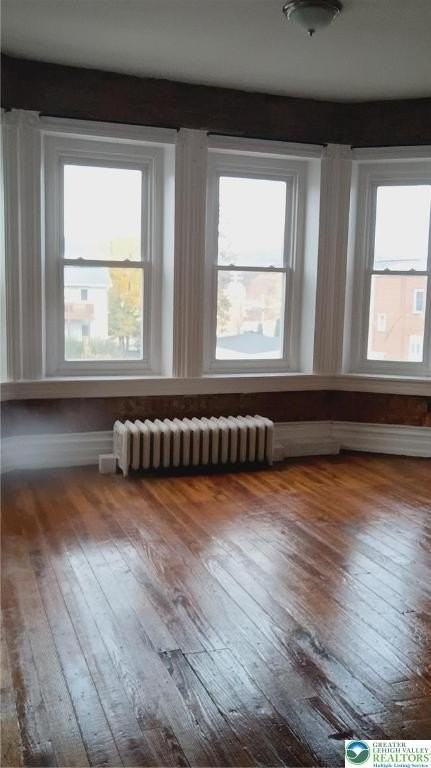 201 S 2nd St Apt C #C - Photo 4 of 19