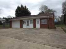 6426 Main Rd - Photo 1 of 1