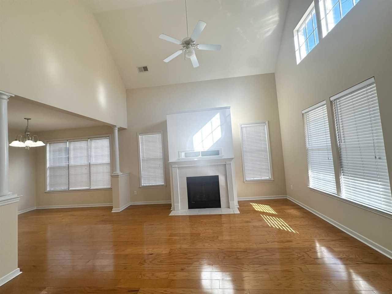 8516 Shady Elm Dr - Photo 3 of 27