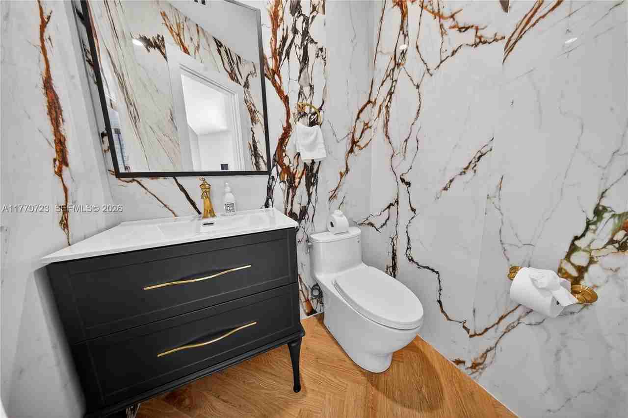 4312 Ne 22nd Ave - Photo 6 of 48