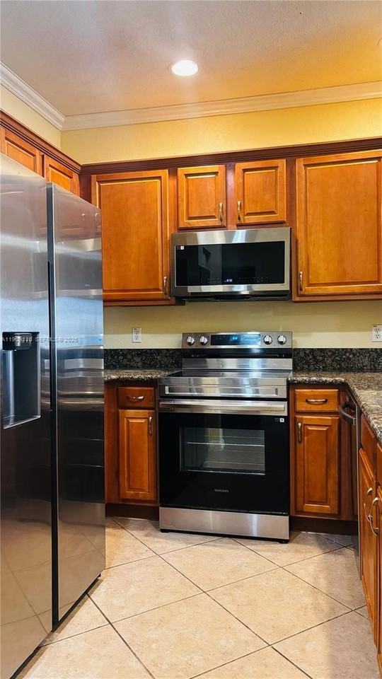 570 Saint Michelle Way - Photo 7 of 12