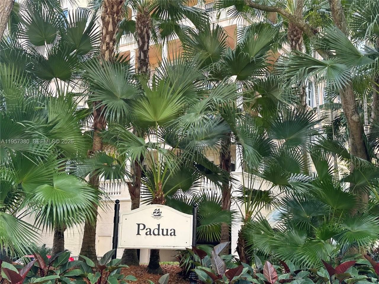 13633 Deering Bay Dr #256 - Photo 2 of 25