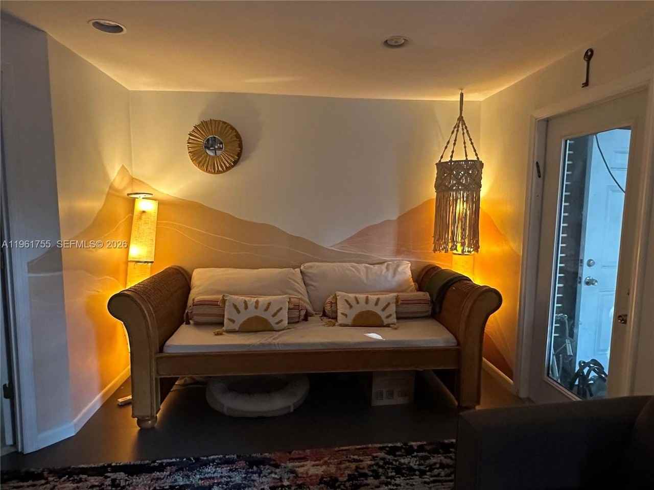 723 Ne 62nd St #TH1 - Photo 5 of 31