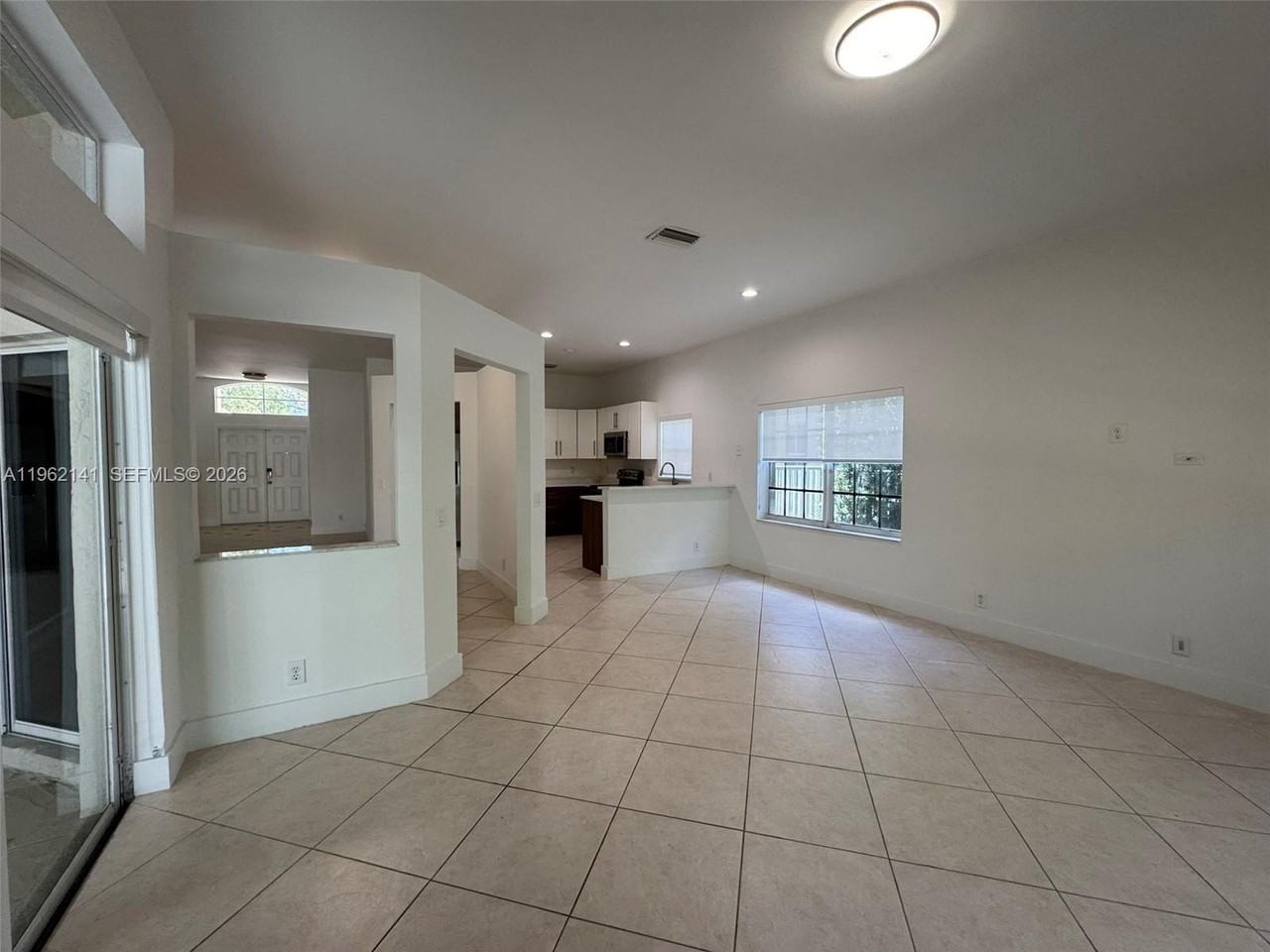 4273 Fox Ridge Dr - Photo 7 of 44