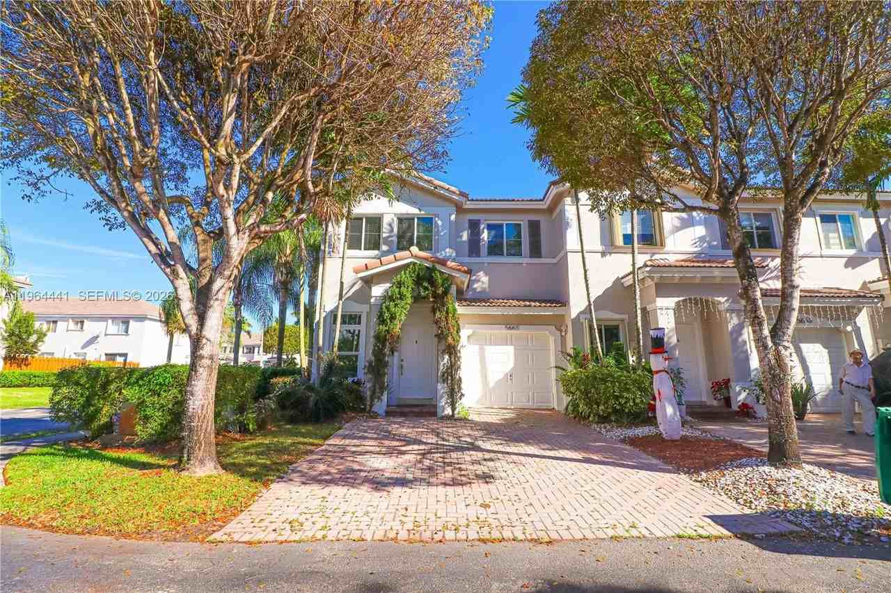 5663 Nw 112th Pl #5663