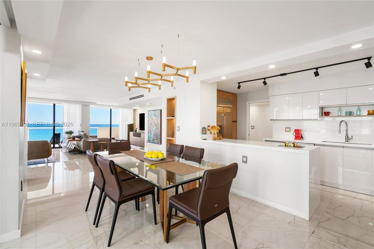 5757 Collins Ave #1006 - Photo 2 of 50