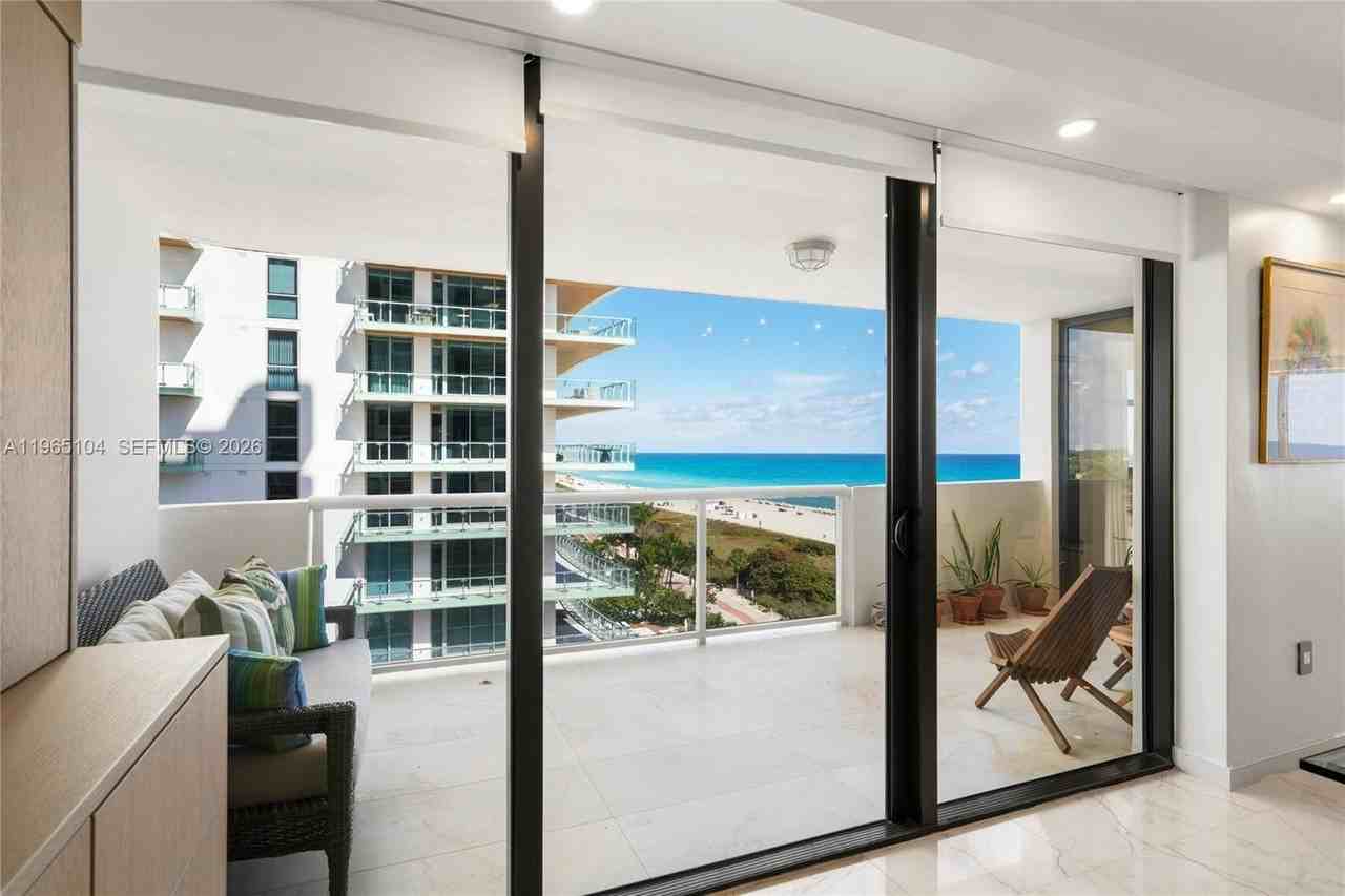 5757 Collins Ave #1006 - Photo 7 of 50