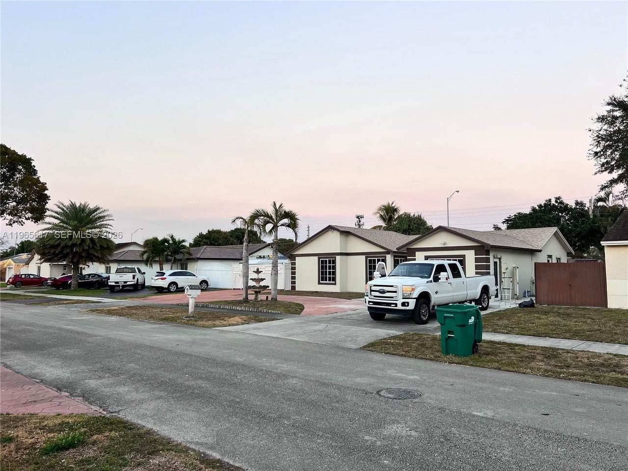 19541 Nw 57th Ct #0 - Photo 3 of 4