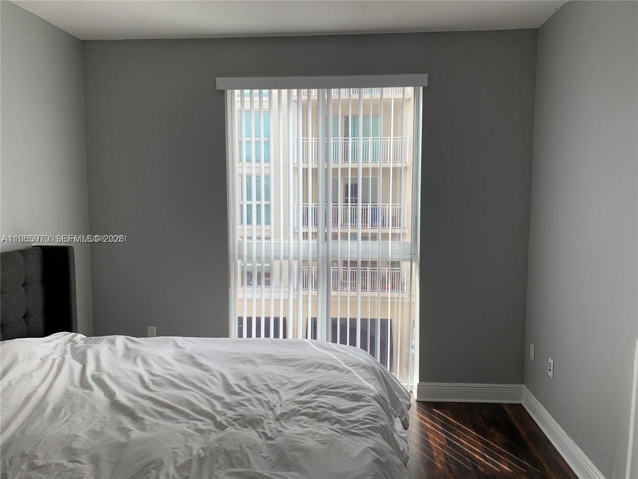 7275 Sw 90th St #C312 - Photo 4 of 9