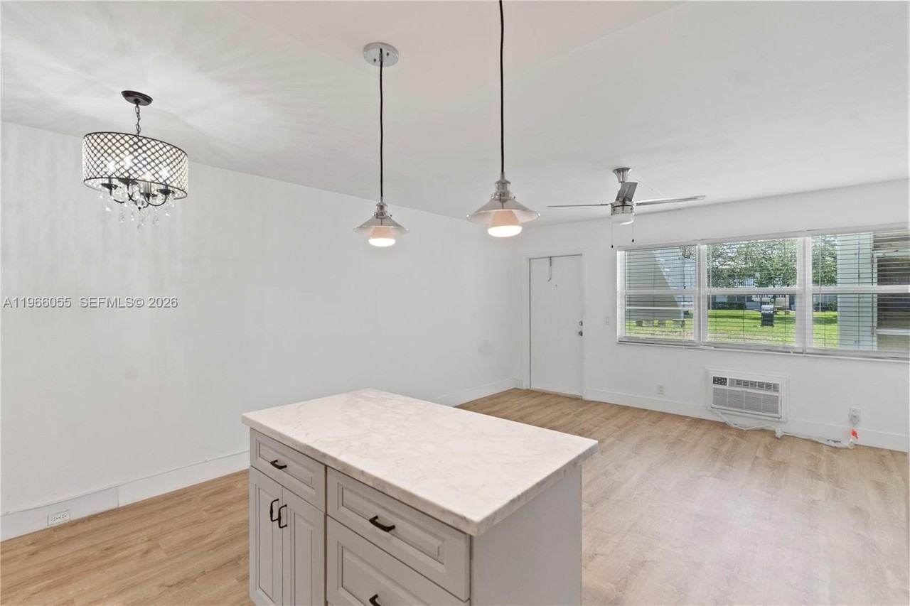 67 Harwood H #H - Photo 7 of 18