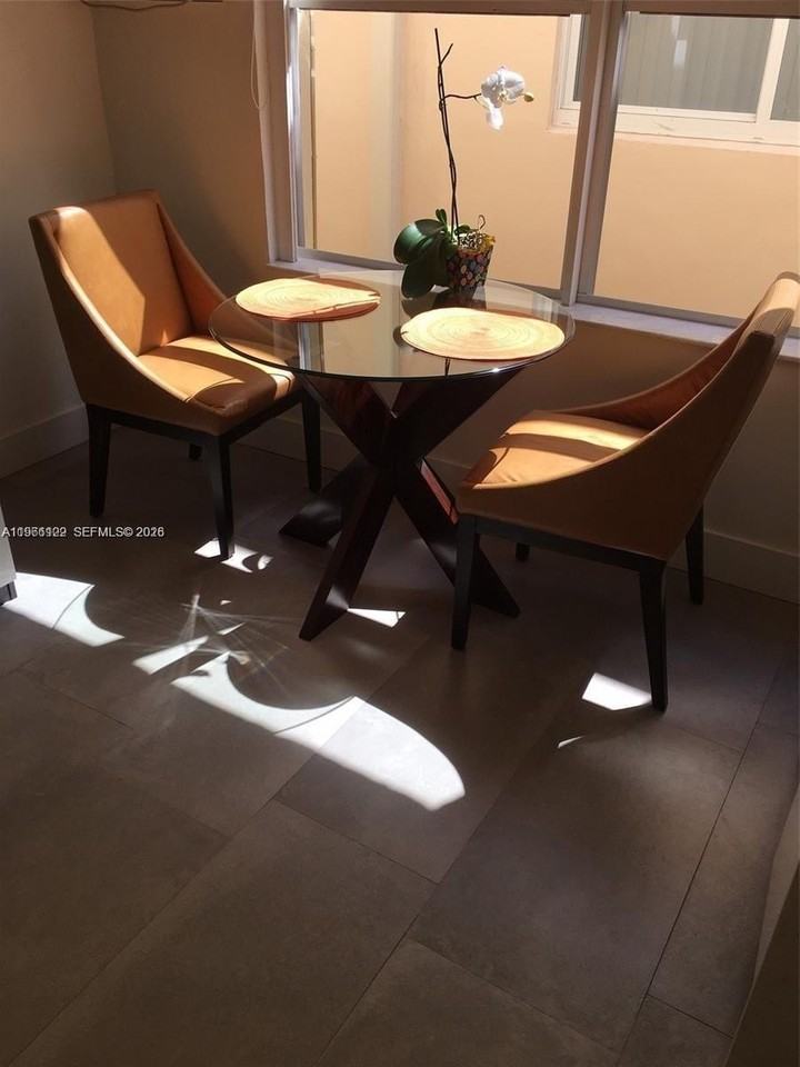 119 Menores Ave #8A - Photo 6 of 18