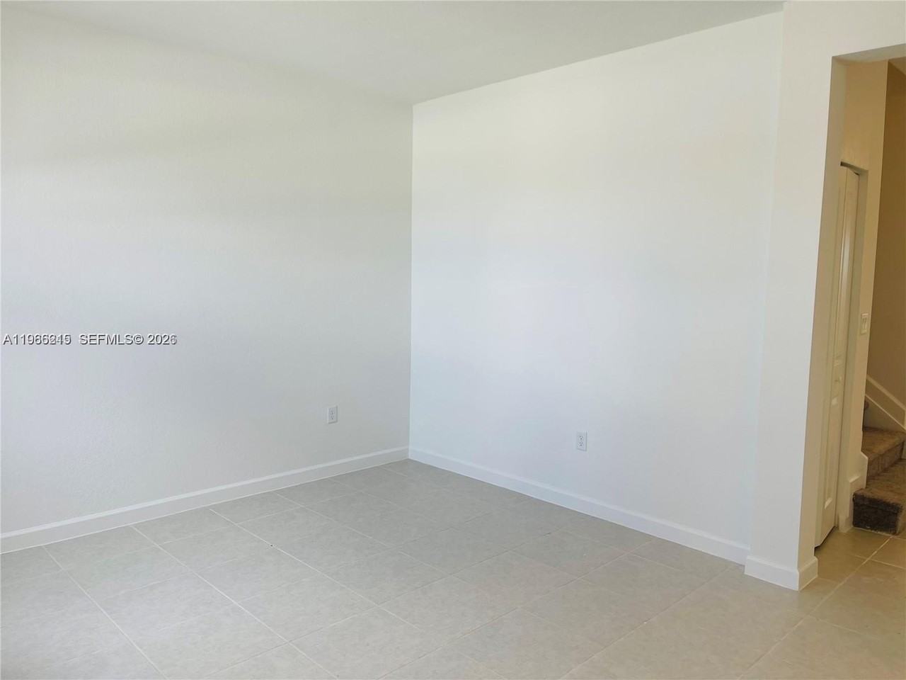 1695 Se 27th Rd #1695 - Photo 2 of 12