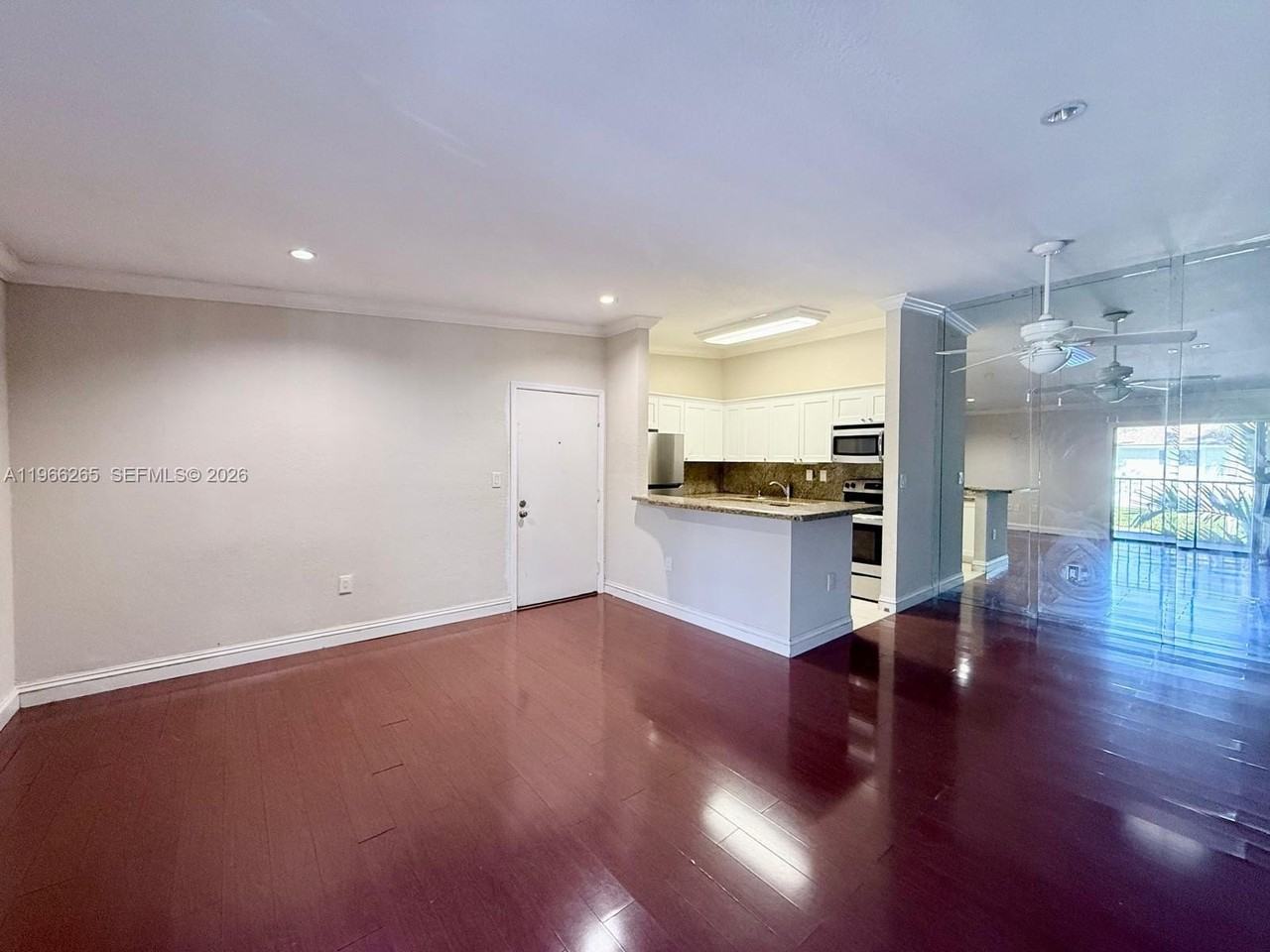 801 Ne 199th St #204-10 - Photo 6 of 15