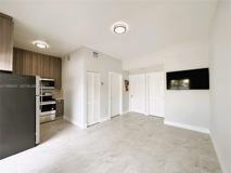 842 Sw 14th Ave #2 - Photo 1 of 1