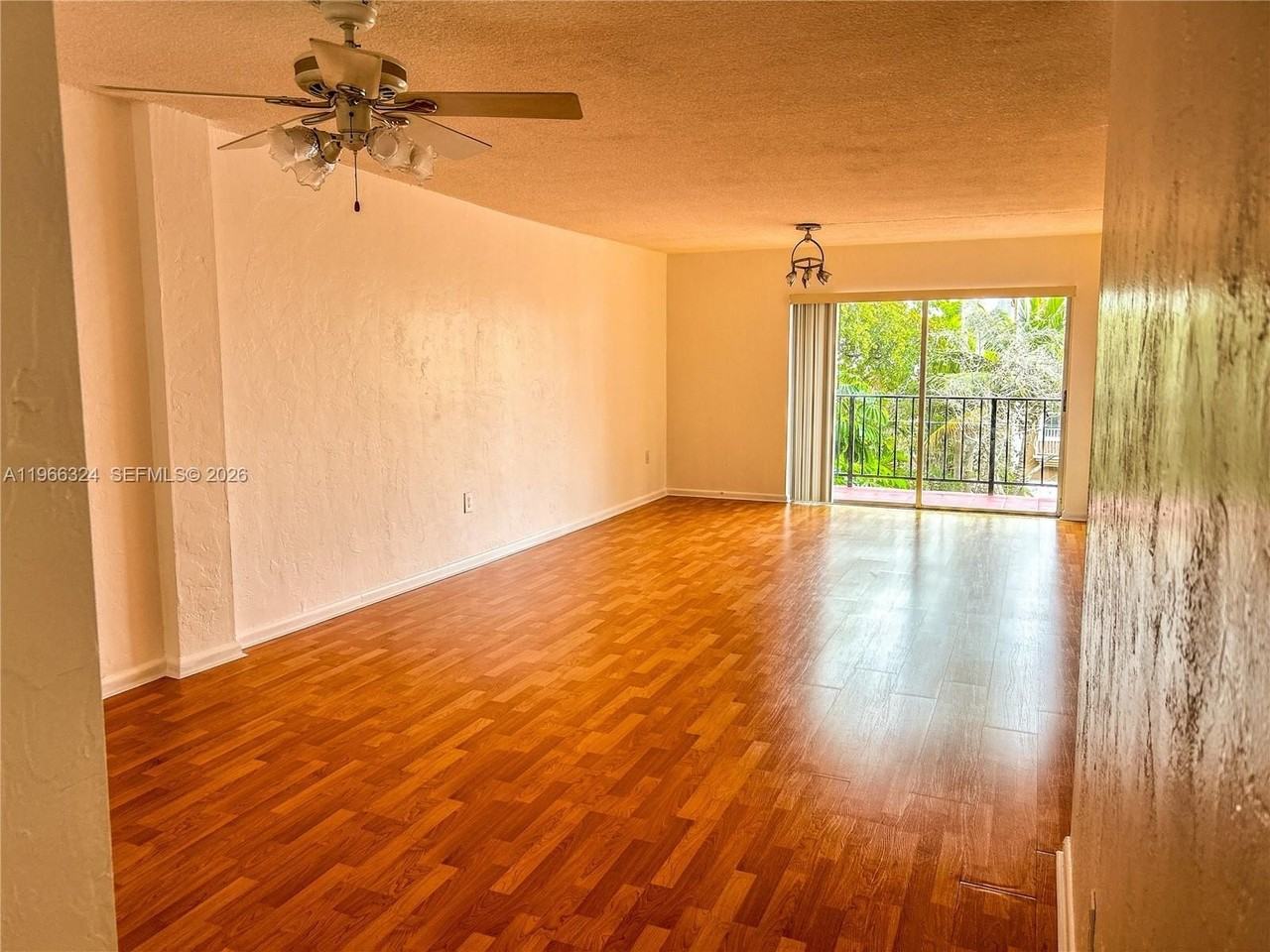 3860 Ne 170th St #311 - Photo 3 of 15