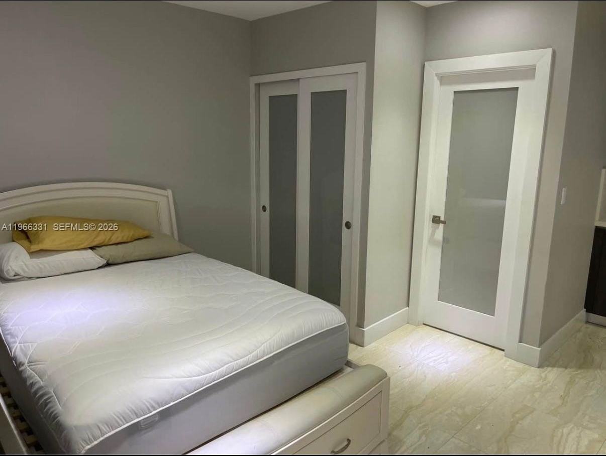 344 Nw 136th Pl #B - Photo 5 of 8