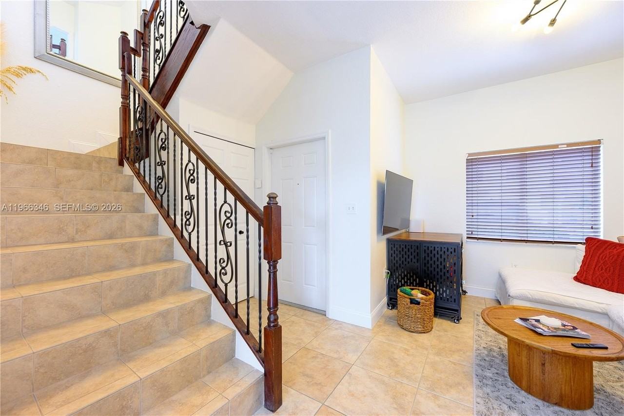 17815 Nw 74th Ct #17815 - Photo 5 of 26