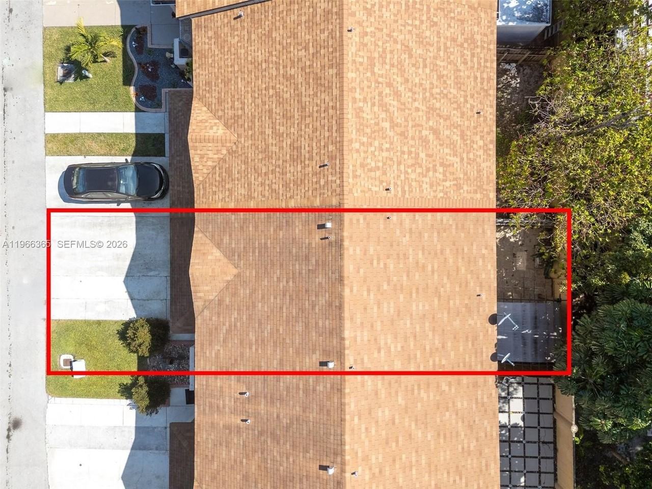 3364 Nw 197th Ter - Photo 7 of 38