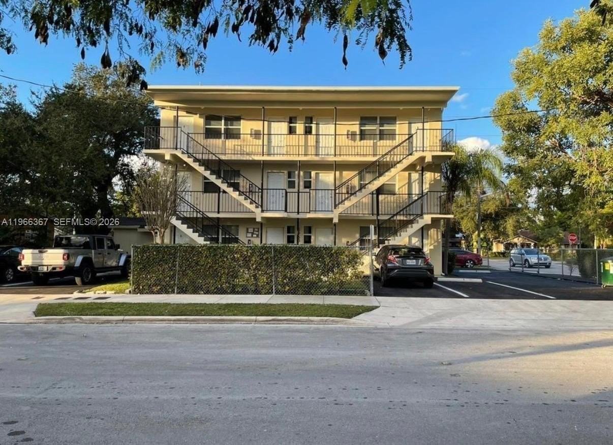 5963 Sw 66th Ter #3 - Photo 2 of 12