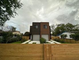 1074 Nw 61st St #B - Photo 1 of 1