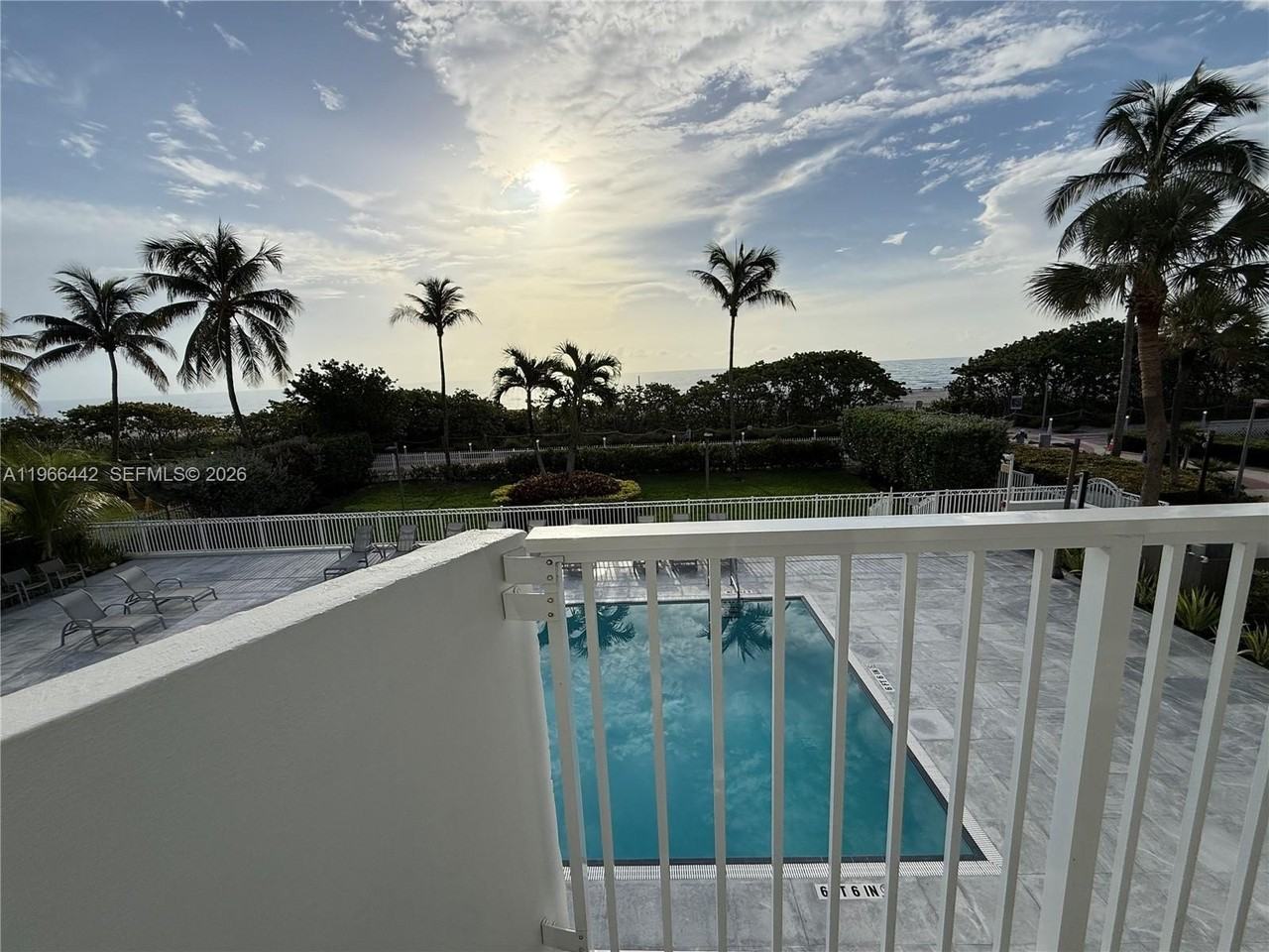 4301 Collins Ave #208 - Photo 2 of 31