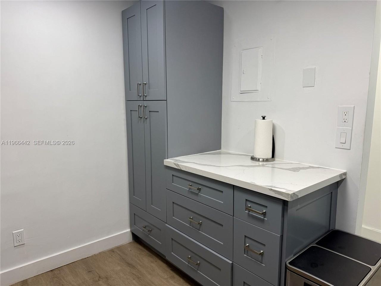 4301 Collins Ave #208 - Photo 7 of 31