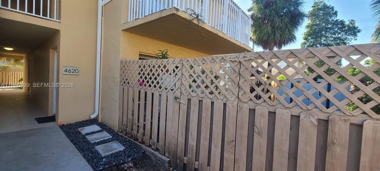 4620 Nw 79th Ave #1A - Photo 2 of 10