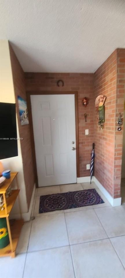 4620 Nw 79th Ave #1A - Photo 3 of 10