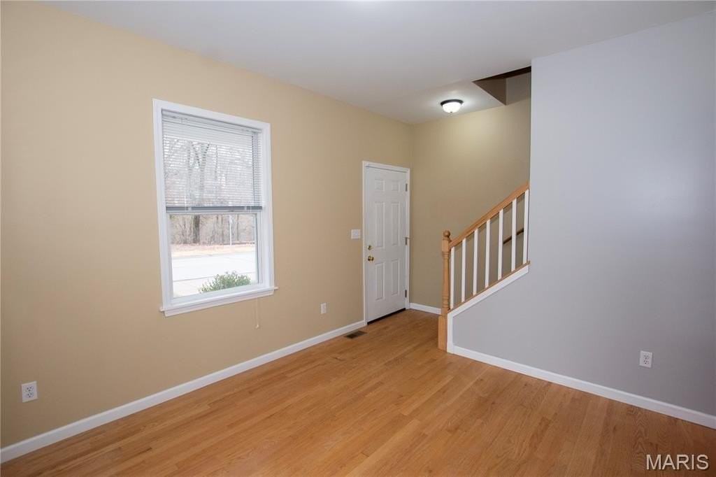 14 Jefferson Ave - Photo 3 of 30